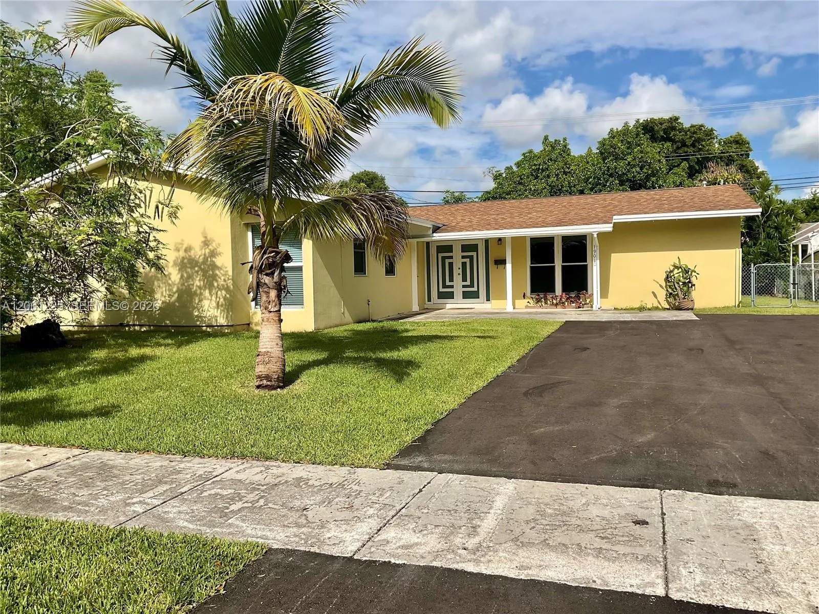 Alquilada 19010 SW 96th Avenue, Cutler Bay, FL 33157, Cutler Bay, FL 33157