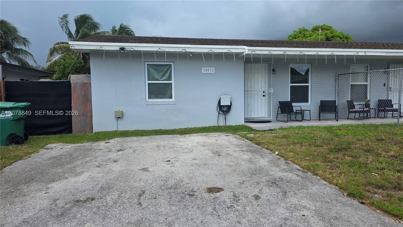 Foto de propiedad en 19012 SW 113th Place 2, Miami, FL 33157 Miami con MLS# 