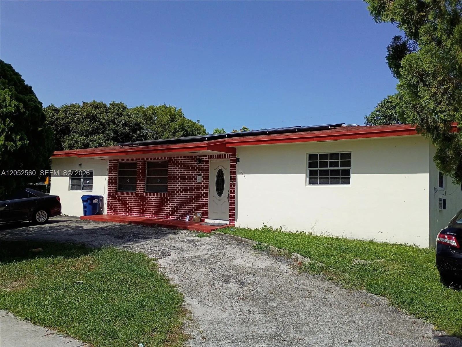 Foto de propiedad en 19031 NW 12th Avenue, Miami Gardens, FL 33169 Miami Gardens con MLS# 