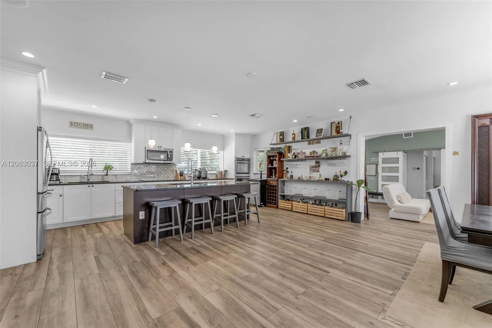 En Renta 19050 SW 144th Avenue, Miami, FL 33177, Miami, FL 33177