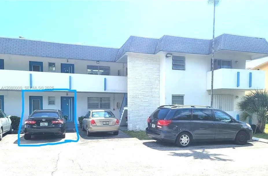 Foto de propiedad en 19051 NE 2nd Avenue 1507, Miami, FL 33179 Miami con MLS# 