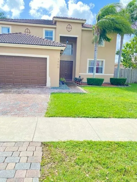 Foto de propiedad en 1906 SE 18th Street, Homestead, FL 33035 Homestead con MLS# 