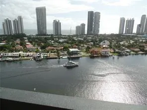 En Renta 19101 NE 36th Court 2110, Aventura, FL 33180, Aventura, FL 33180
