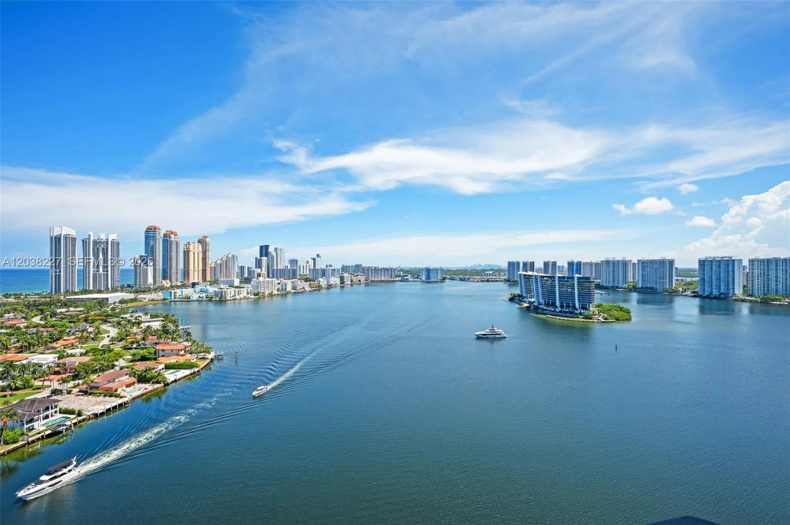 En Renta 19101 NE 36th Court 2912, Aventura, FL 33180, Aventura, FL 33180