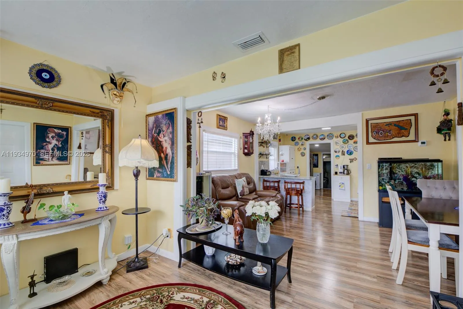 Foto de propiedad en 1911 NW 52nd Street, Miami, FL 33142 Miami con MLS# 