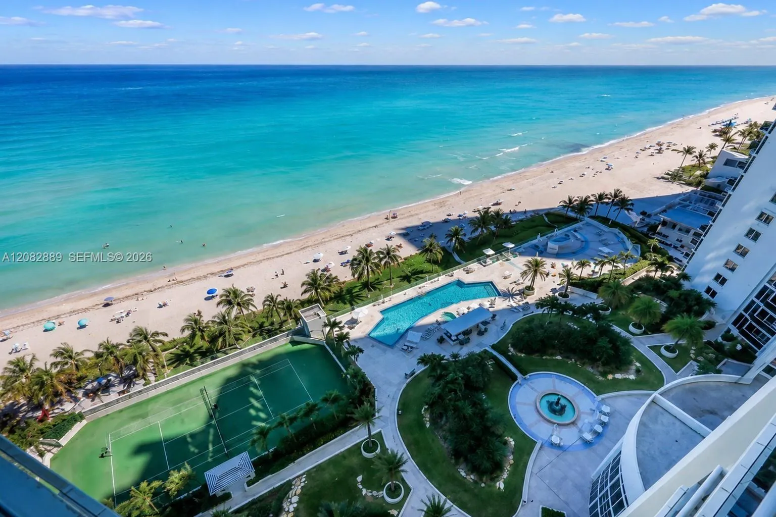Foto de propiedad en 19111 Collins Avenue 1602, Sunny Isles Beach, FL 33160 Sunny Isles Beach con MLS# 