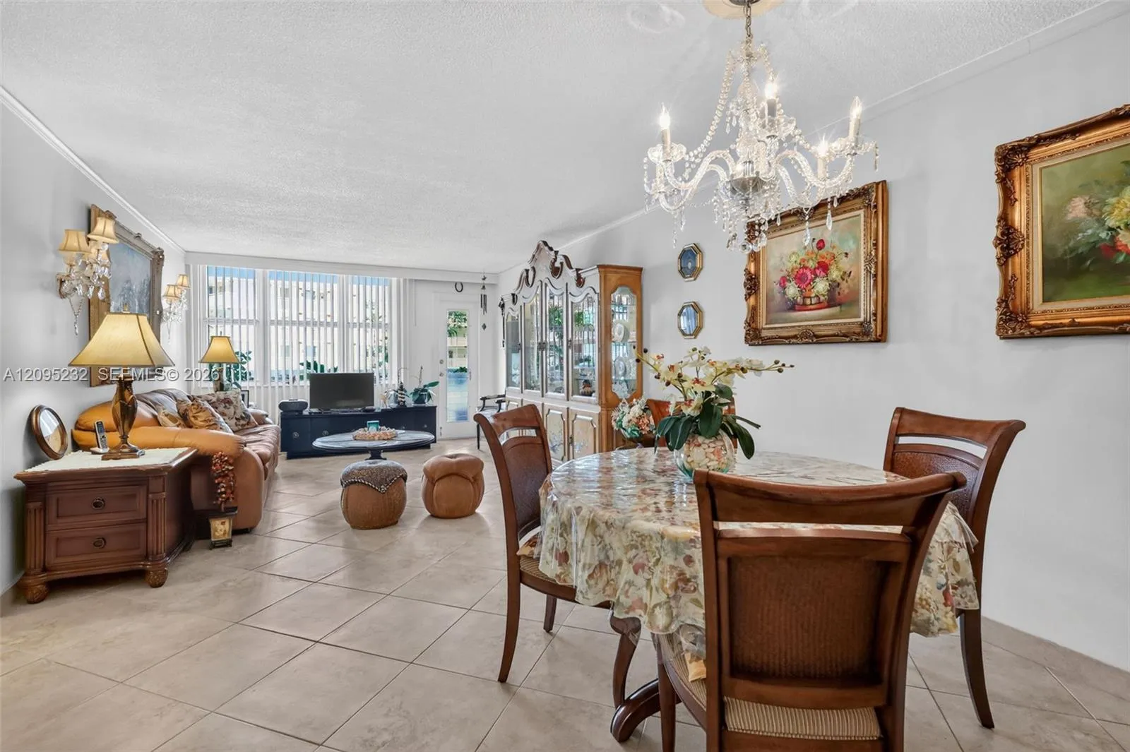 En Venta 1913 S Ocean Drive 230, Hallandale Beach, FL 33009, Hallandale Beach, FL 33009