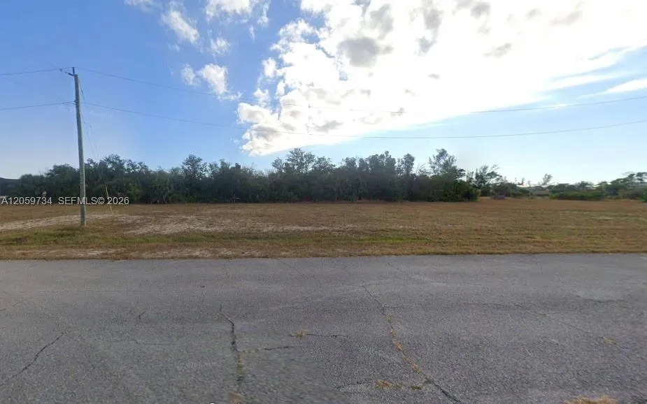 En Venta 1915 NW 41st Avenue, Cape Coral, FL 33993, Cape Coral, FL 33993