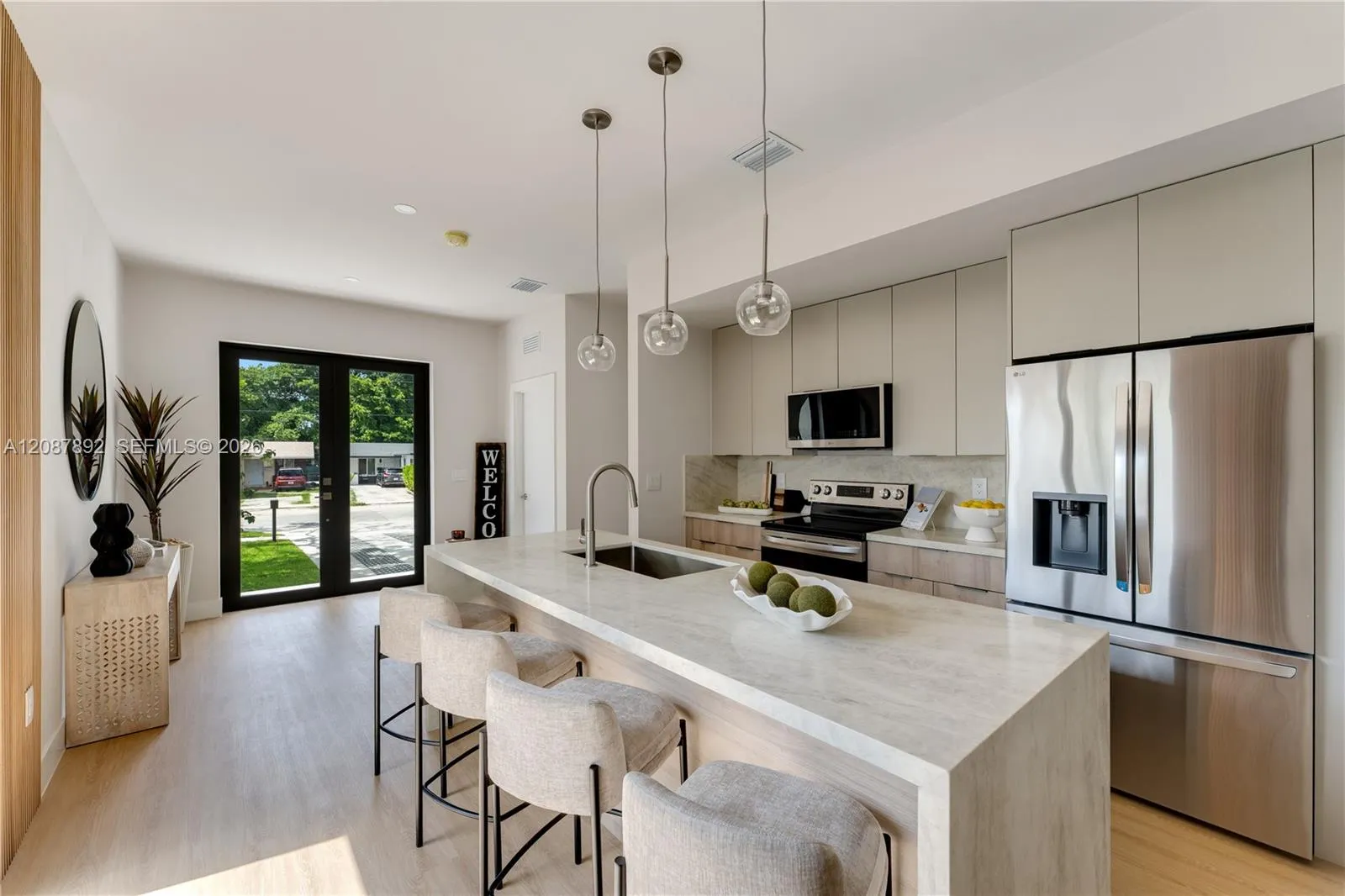 En Venta 1917 NW 17th Street B, Miami, FL 33125, Miami, FL 33125