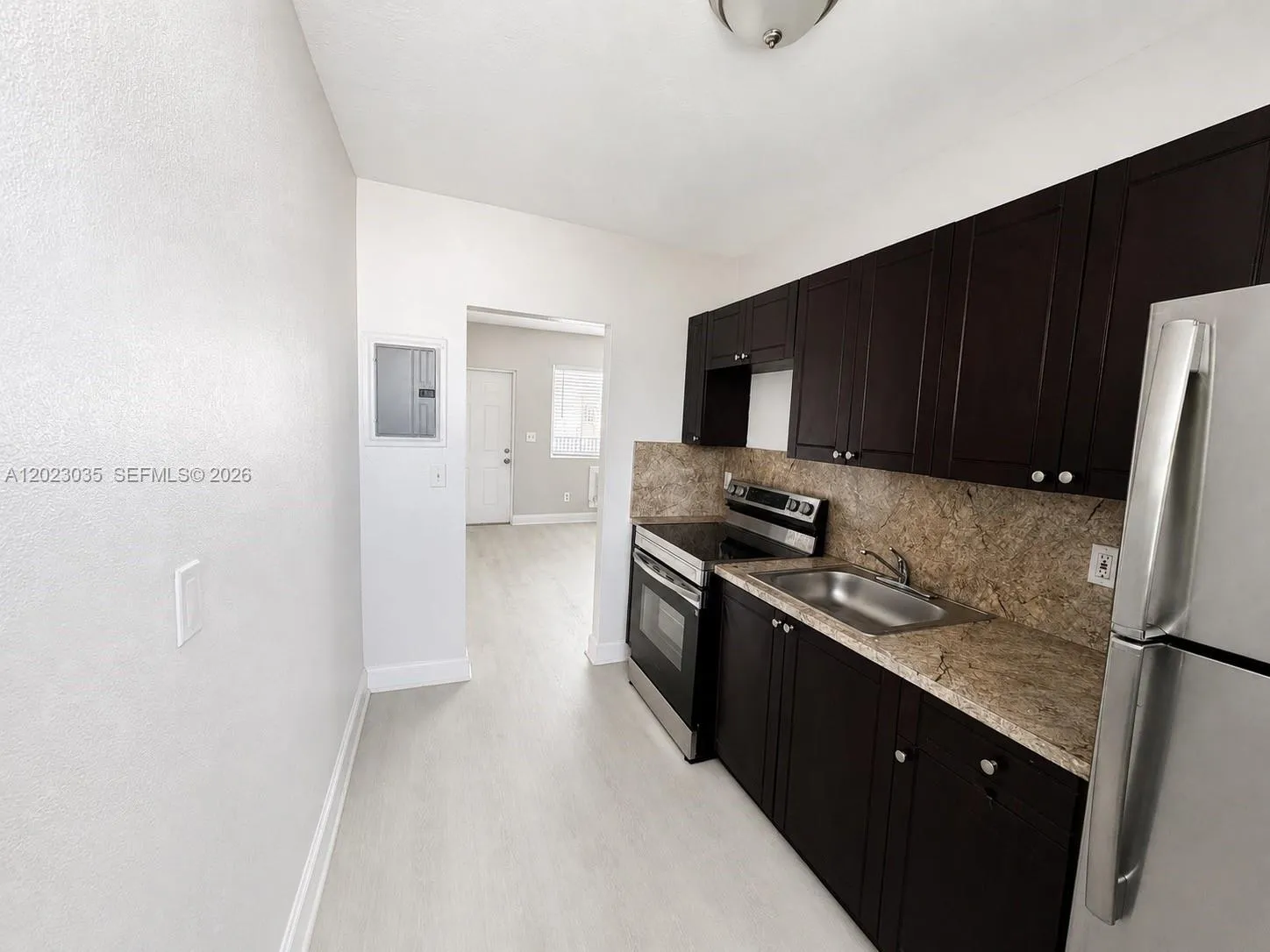 En Renta 1920 Washington Avenue 5, Opa-Locka, FL 33054, Opa-Locka, FL 33054