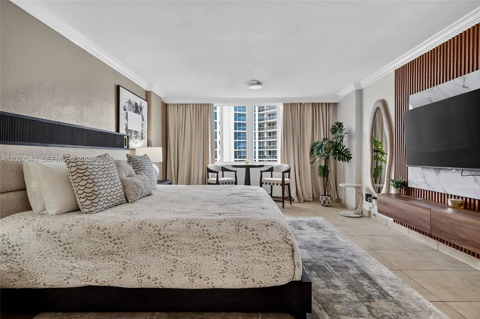 Foto de propiedad en 19201 Collins Avenue 1123, Sunny Isles Beach, FL 33160 Sunny Isles Beach con MLS# 