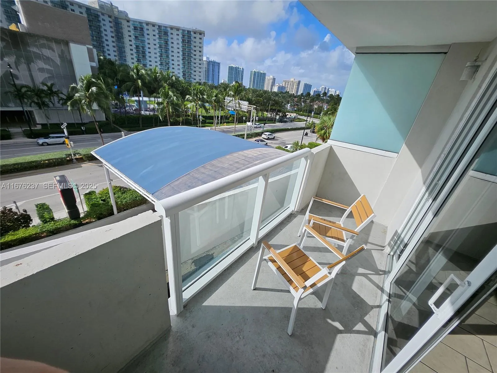 Foto de propiedad en 19201 Collins Avenue 237, Sunny Isles Beach, FL 33160 Sunny Isles Beach con MLS# 