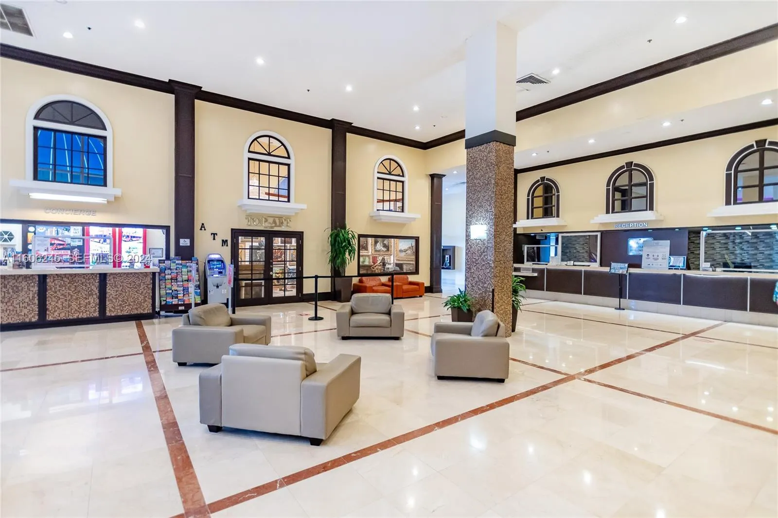 Foto de propiedad en 19201 Collins Avenue 318, Sunny Isles Beach, FL 33160 Sunny Isles Beach con MLS# 