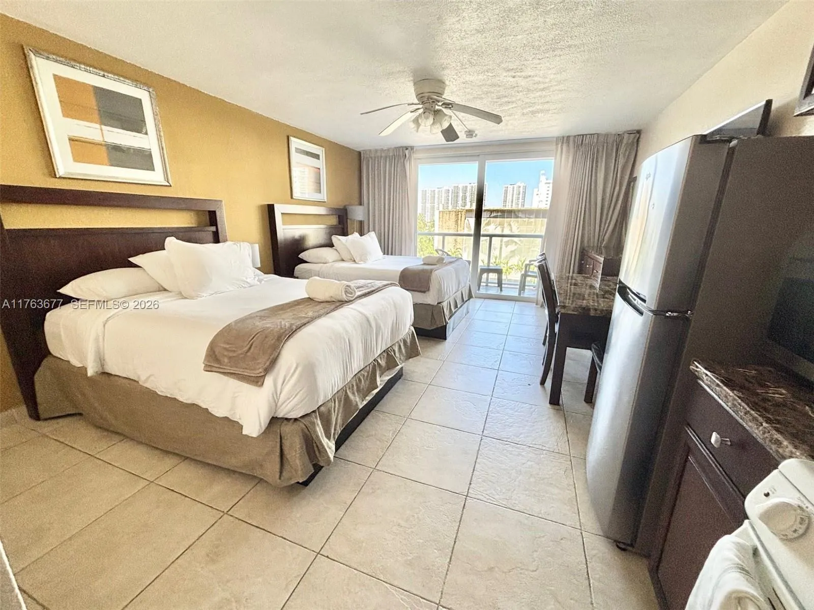 Foto de propiedad en 19201 Collins Avenue 338, Sunny Isles Beach, FL 33160 Sunny Isles Beach con MLS# 