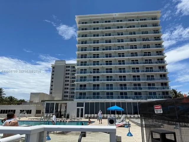 Foto de propiedad en 19201 Collins Avenue 534, Sunny Isles Beach, FL 33160 Sunny Isles Beach con MLS# 