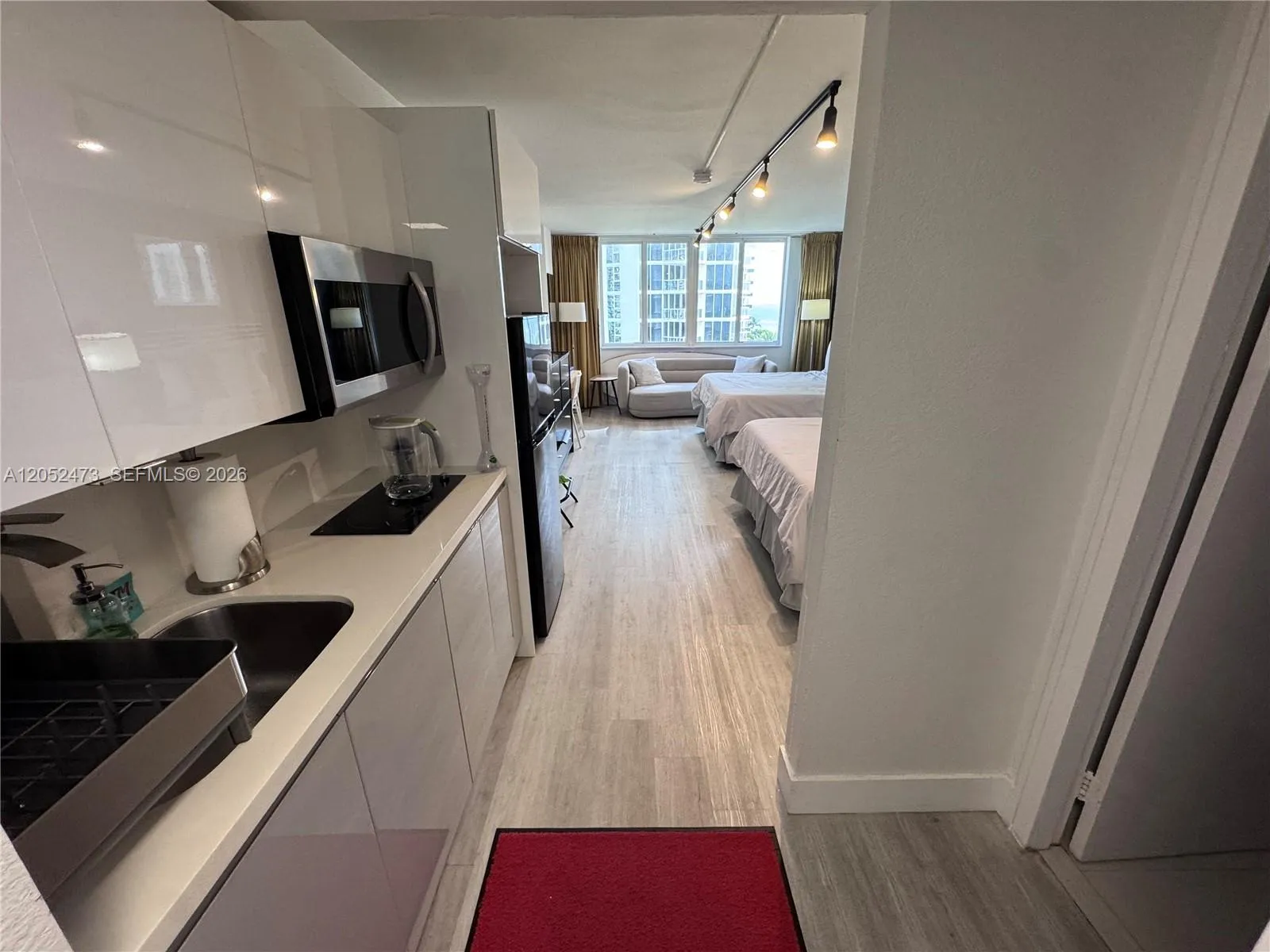 En Renta 19201 Collins Avenue 718, Sunny Isles Beach, FL 33160, Sunny Isles Beach, FL 33160