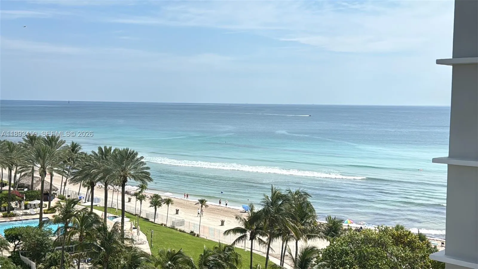 Foto de propiedad en 19201 Collins Avenue 720, Sunny Isles Beach, FL 33160 Sunny Isles Beach con MLS# 