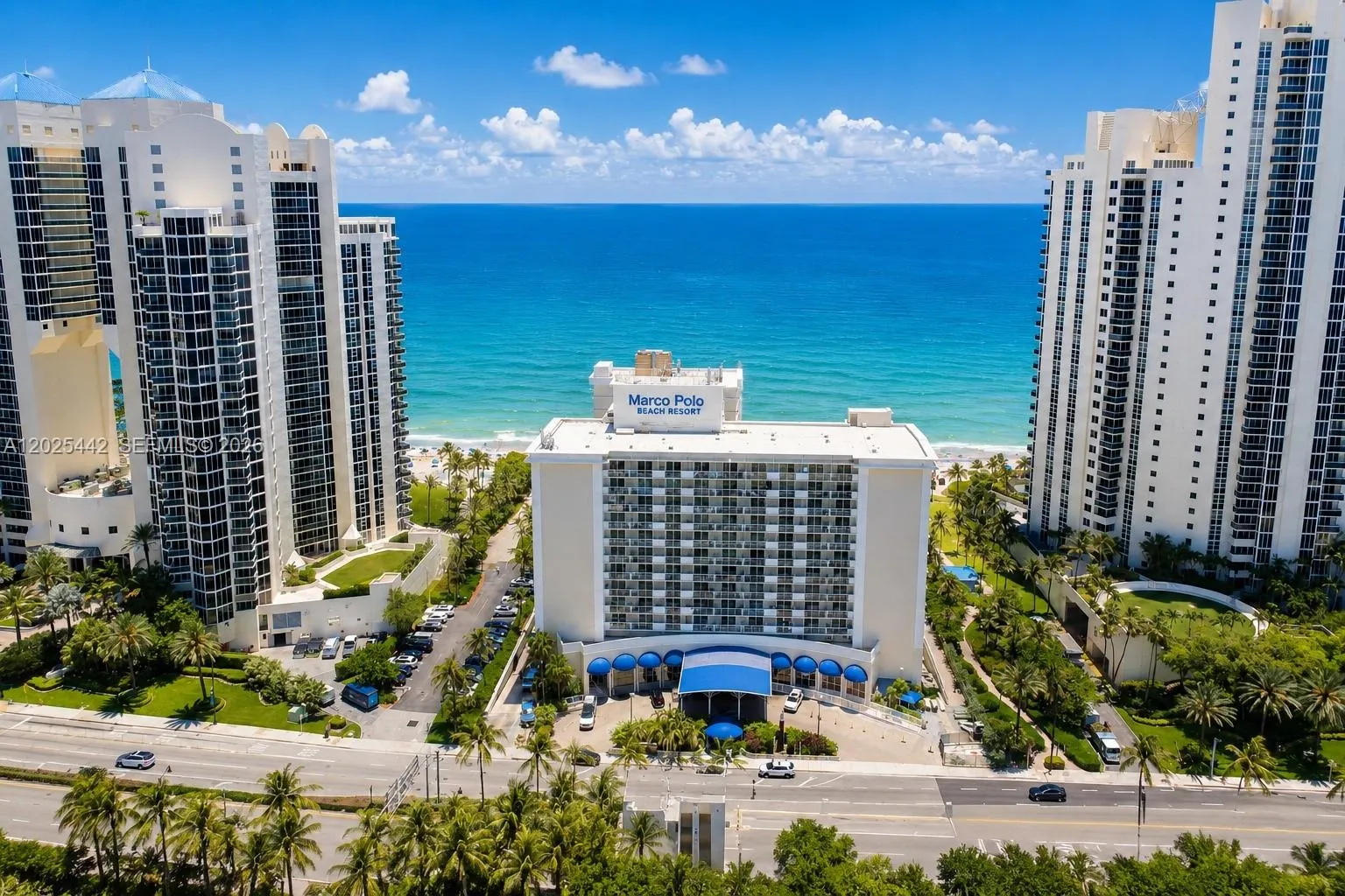 Foto de propiedad en 19201 Collins Avenue 916, Sunny Isles Beach, FL 33160 Sunny Isles Beach con MLS# 