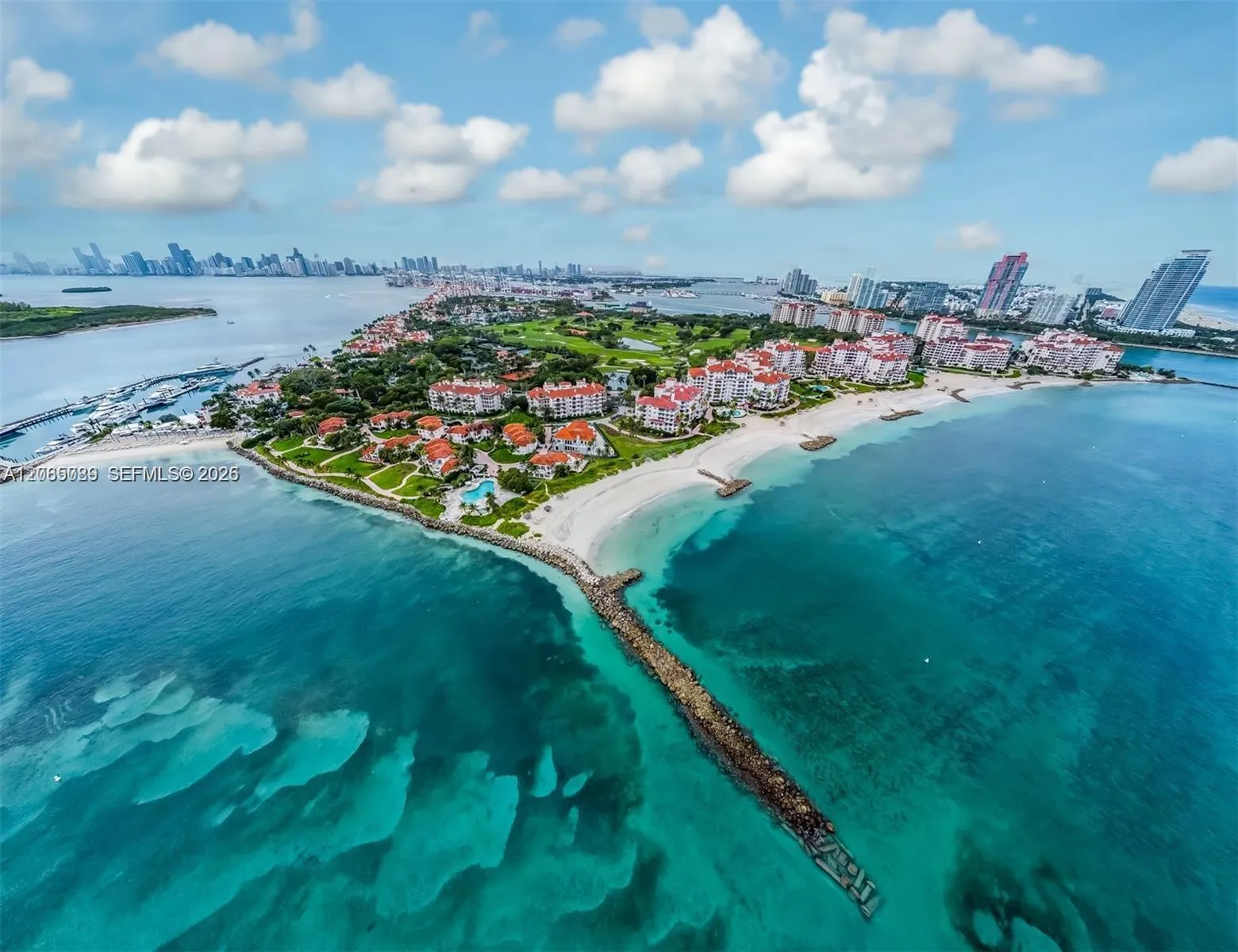 Foto de propiedad en 19216 Fisher Island Drive 19216, Miami Beach, FL 33109 Miami Beach con MLS# 