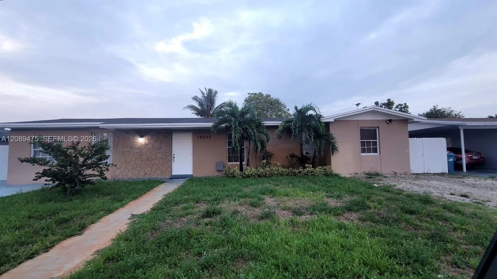 En Renta 19225 NW 50 Court, Miami Gardens, FL 33055, Miami Gardens, FL 33055