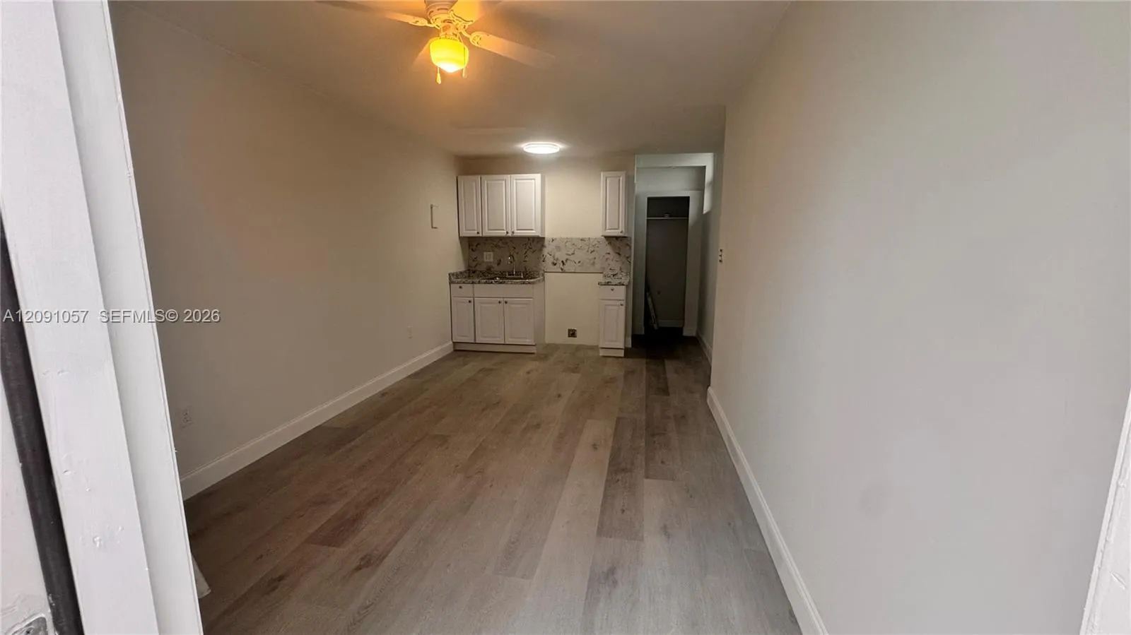 En Renta 1923 Roosevelt Street 6, Hollywood, FL 33020, Hollywood, FL 33020