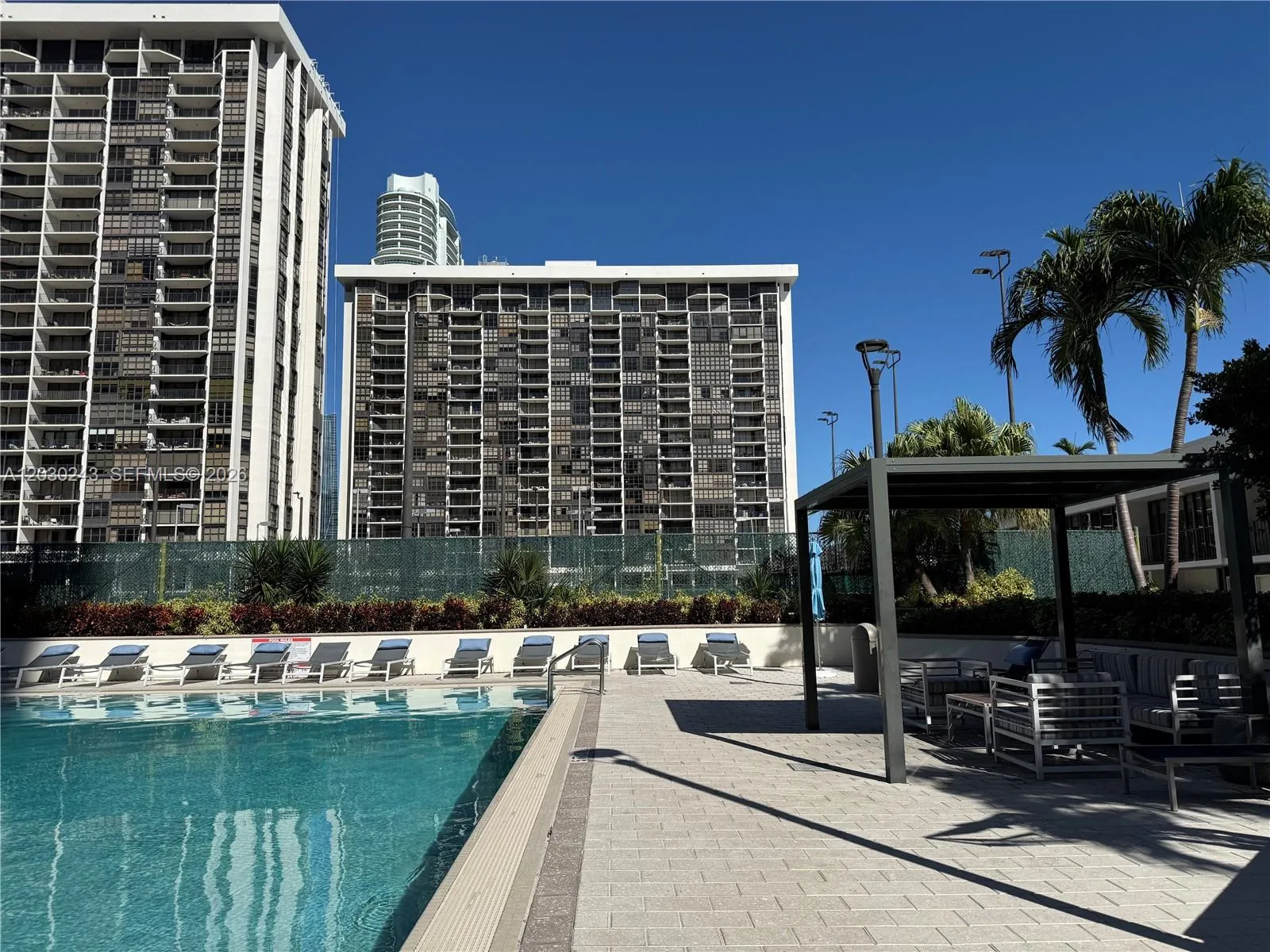 Foto de propiedad en 1925 Brickell Avenue 1403, Miami, FL 33129 Miami con MLS# 