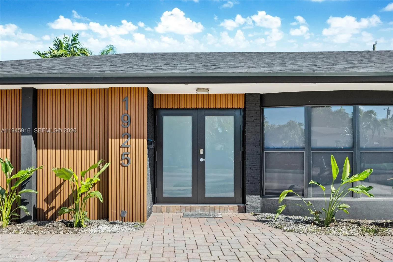 Vendido 1925 NE 208th Terrace, Miami, FL 33179, Miami, FL 33179
