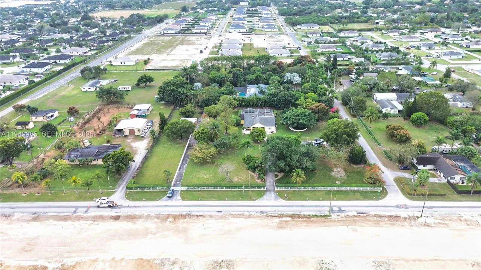 Foto de propiedad en 19280 SW 304th Street, Homestead, FL 33030 Homestead con MLS# 