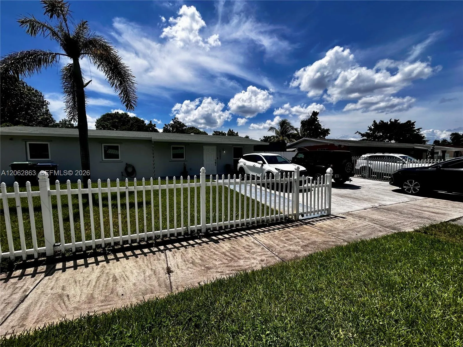 Foto de propiedad en 19302 NW 47th Place 19302, Miami Gardens, FL 33055 Miami Gardens con MLS# 