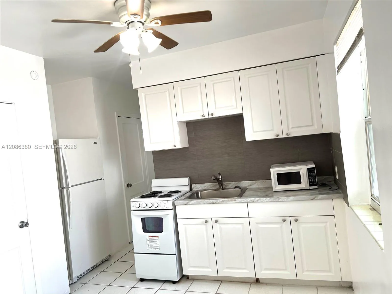 En Renta 1931 Jefferson Street E, Hollywood, FL 33020, Hollywood, FL 33020