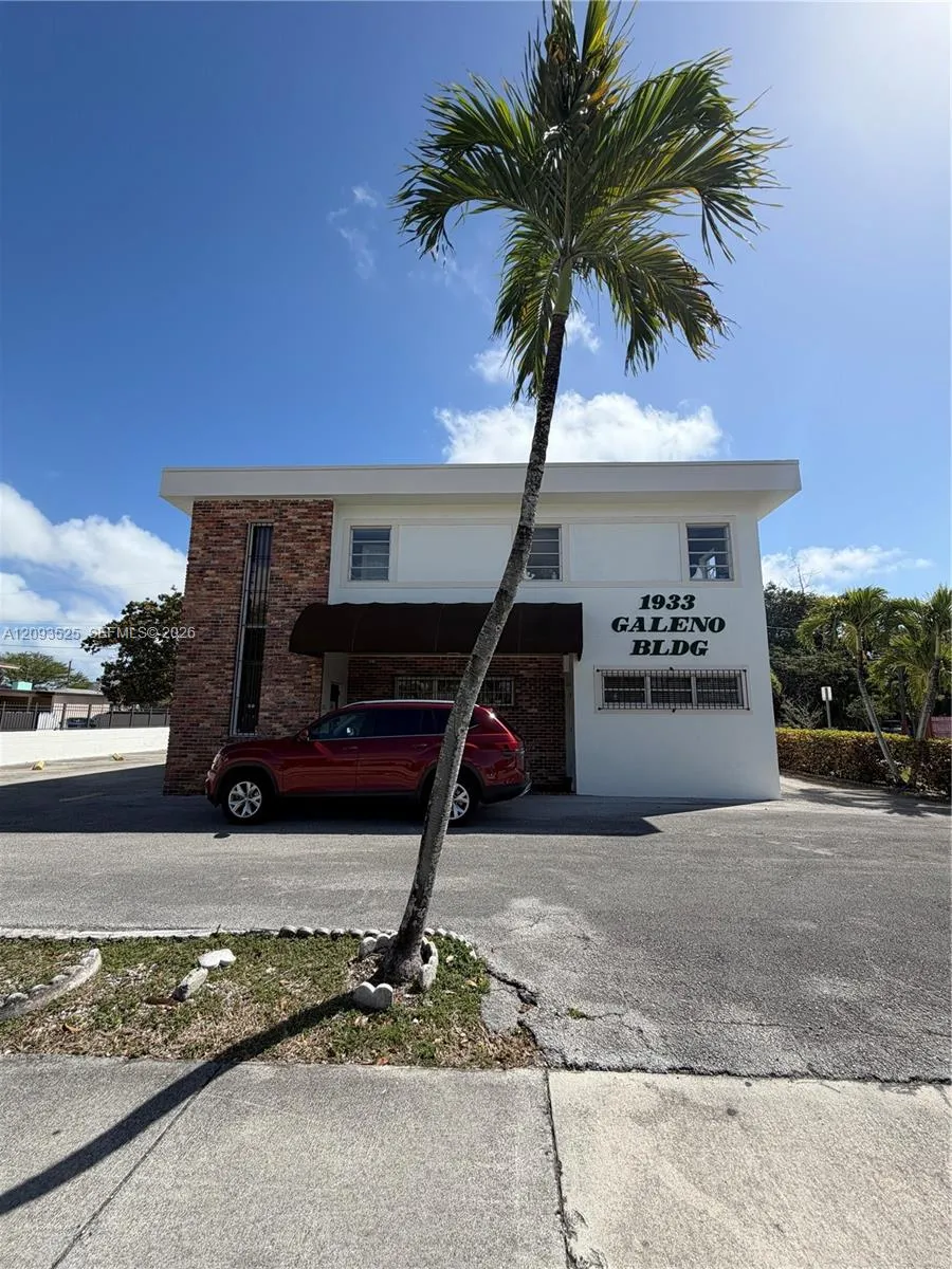 En Renta 1933 SW 27th Avenue, Miami, FL 33145, Miami, FL 33145