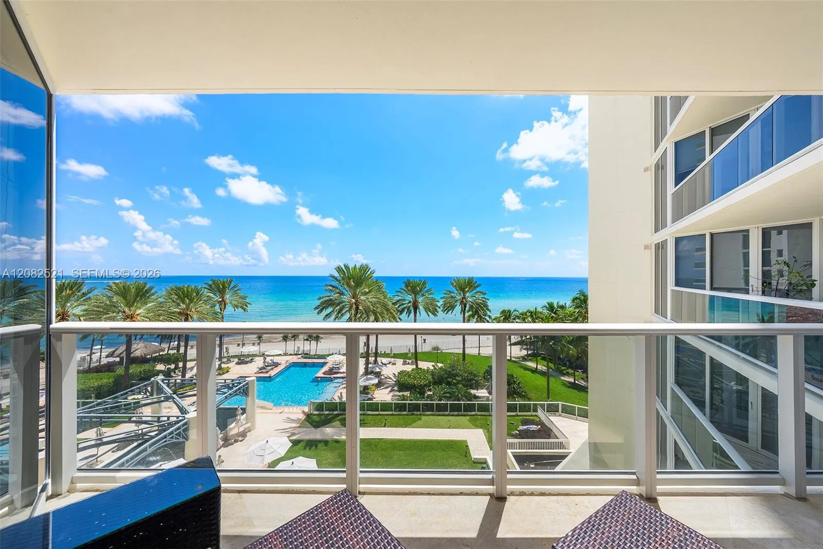 Foto de propiedad en 19333 Collins Avenue 706, Sunny Isles Beach, FL 33160 Sunny Isles Beach con MLS#