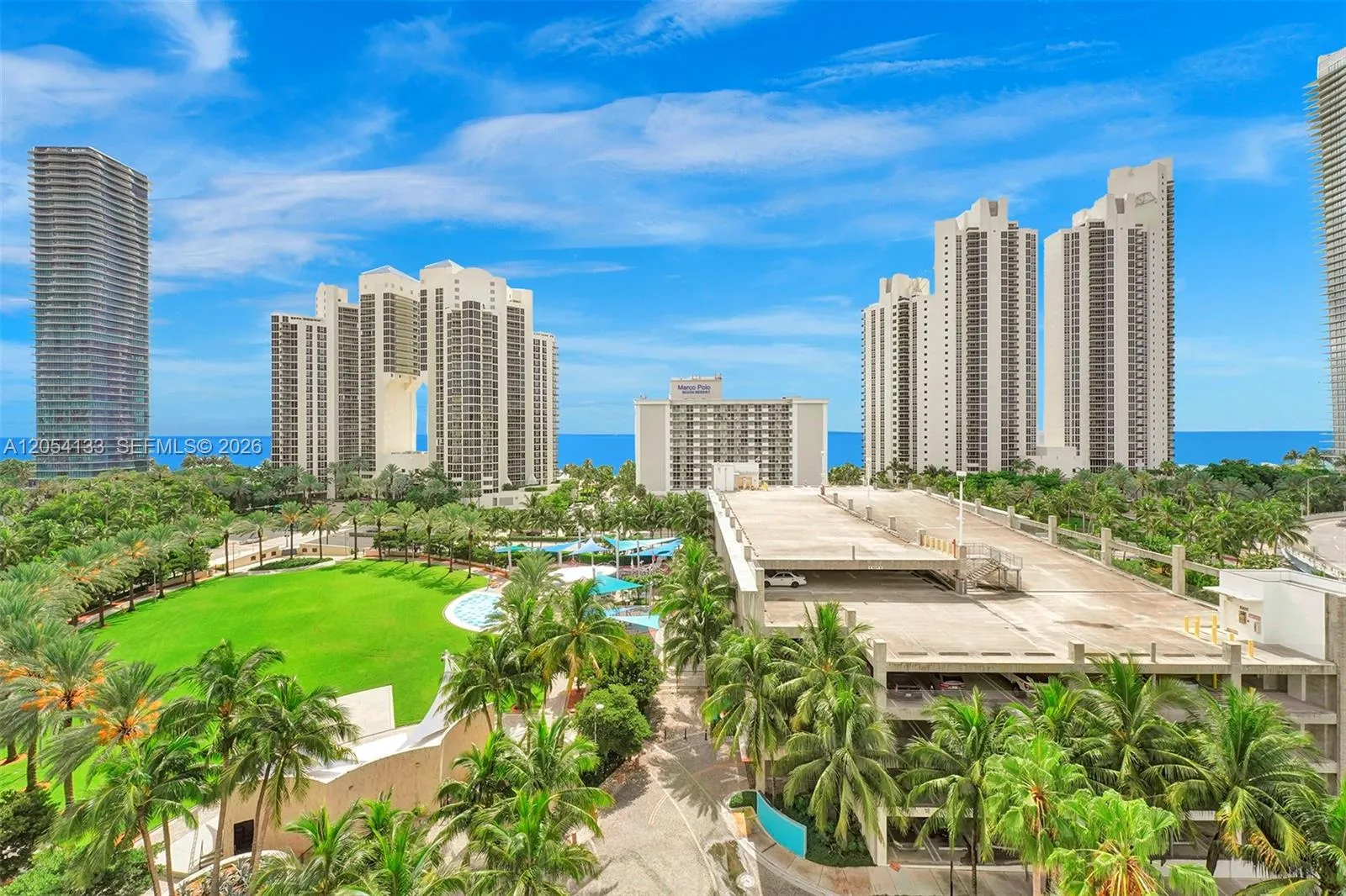 Foto de propiedad en 19370 Collins Avenue 1001, Sunny Isles Beach, FL 33160 Sunny Isles Beach con MLS#