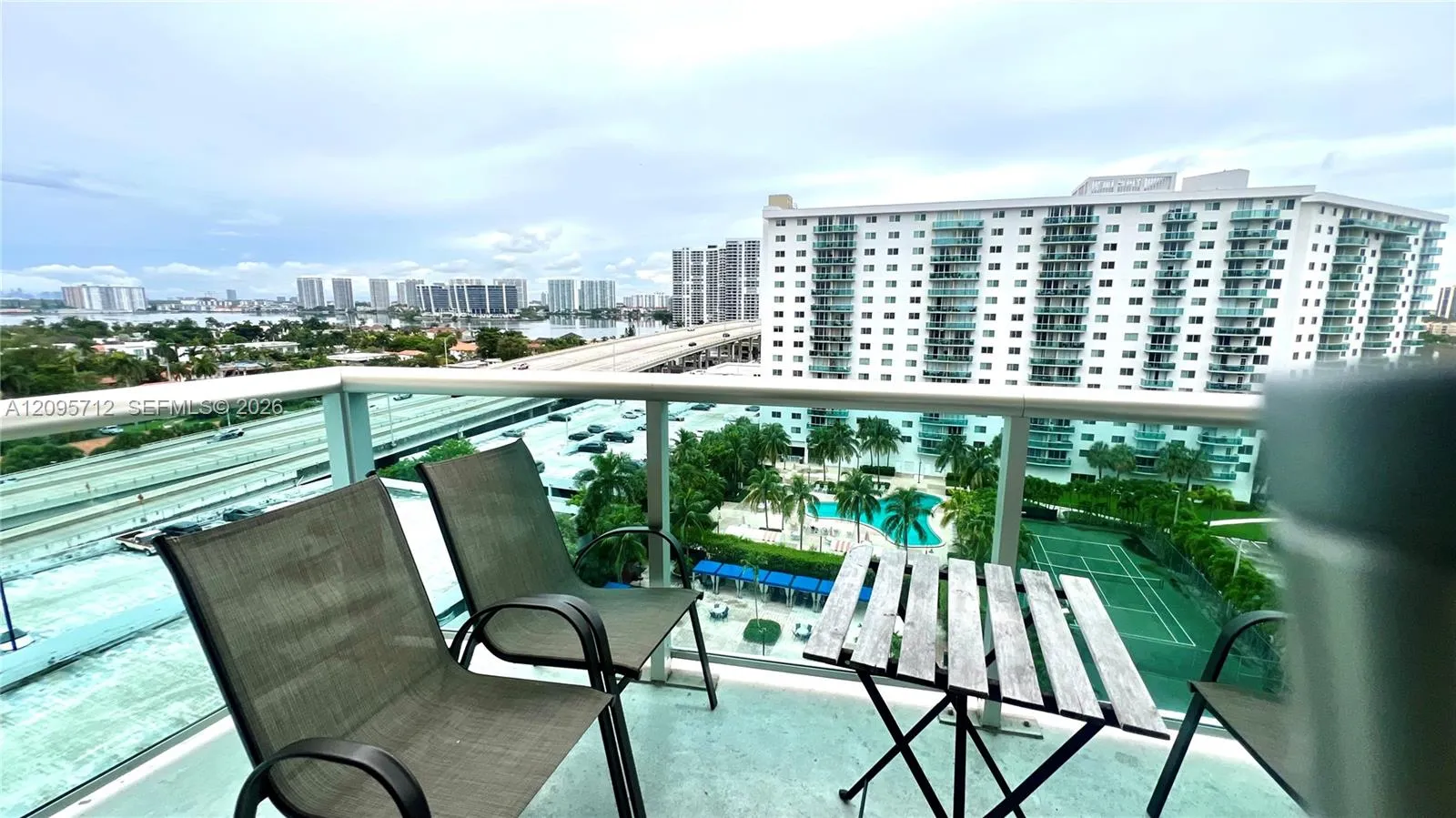 En Renta 19370 Collins Avenue 1106, Sunny Isles Beach, FL 33160, Sunny Isles Beach, FL 33160