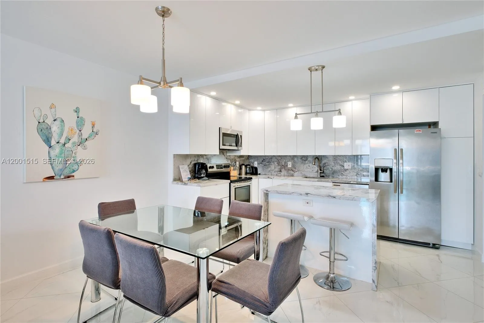 Foto de propiedad en 19370 Collins Avenue 1406, Sunny Isles Beach, FL 33160 Sunny Isles Beach con MLS# 