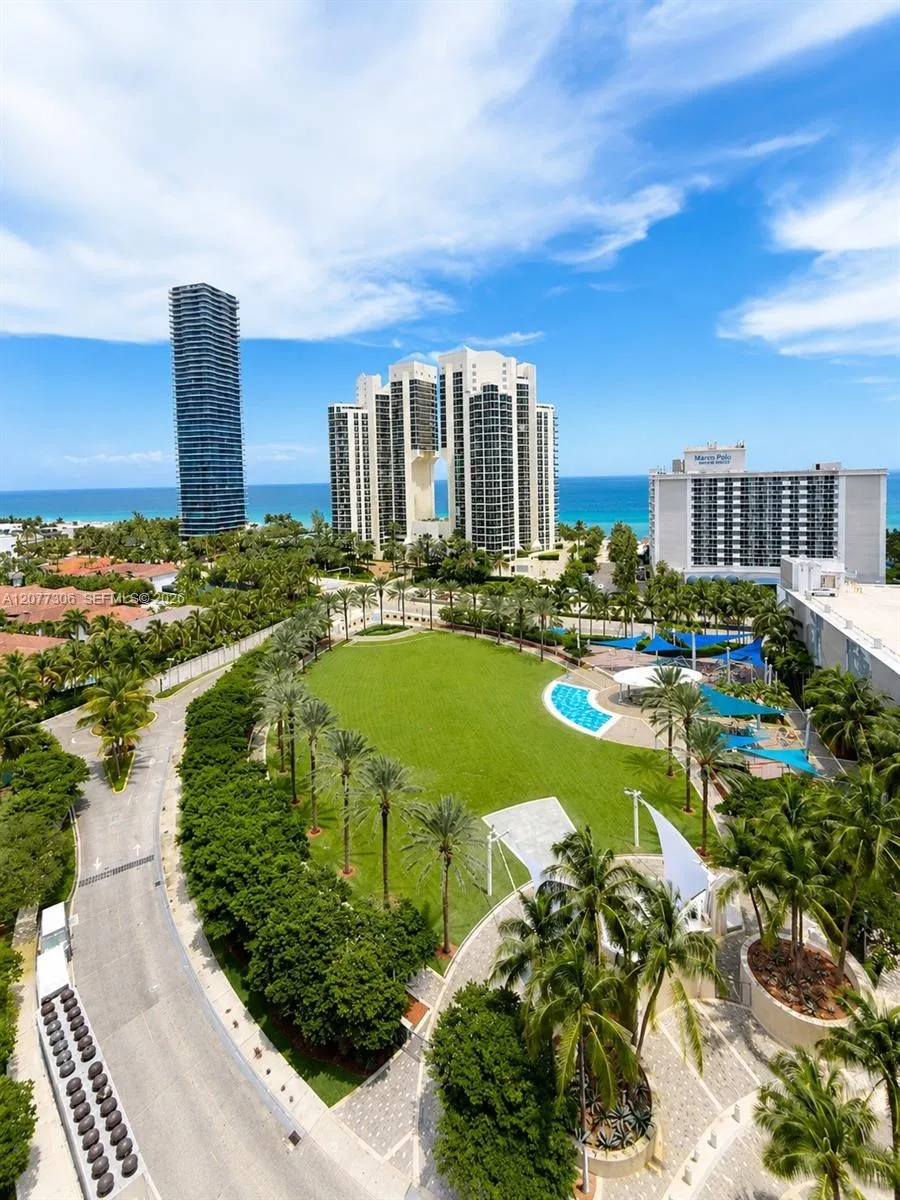 Foto de propiedad en 19370 Collins Avenue 1507, Sunny Isles Beach, FL 33160 Sunny Isles Beach con MLS#