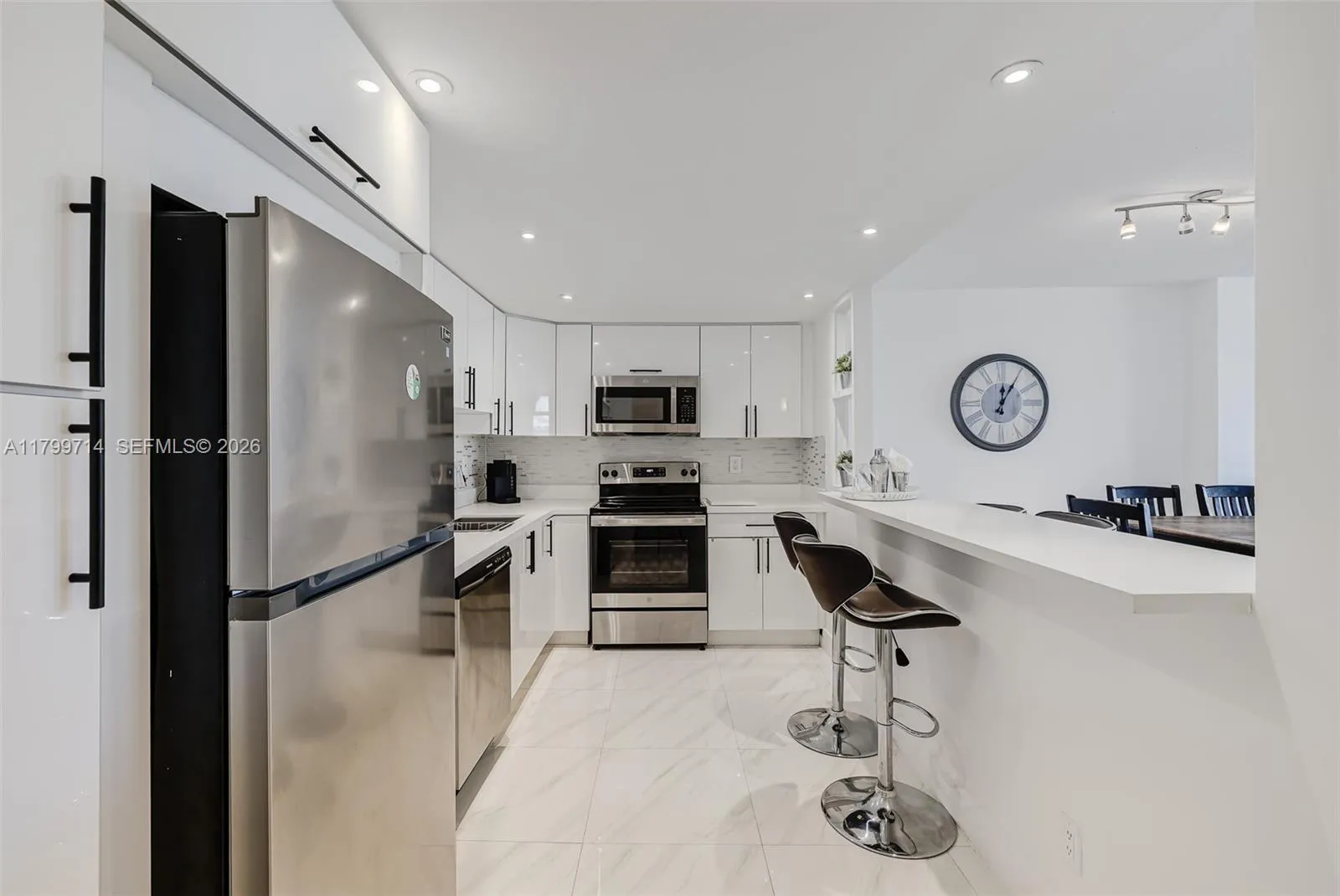 Foto de propiedad en 19370 Collins Avenue 324, Sunny Isles Beach, FL 33160 Sunny Isles Beach con MLS# 