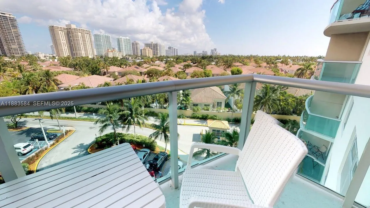 Foto de propiedad en 19370 Collins Avenue 620, Sunny Isles Beach, FL 33160 Sunny Isles Beach con MLS# 