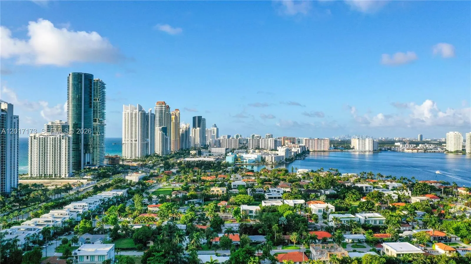 Foto de propiedad en 19370 Collins Avenue 621, Sunny Isles Beach, FL 33160 Sunny Isles Beach con MLS#