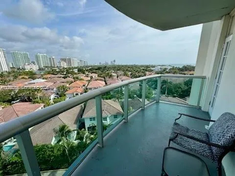 Foto de propiedad en 19370 Collins Avenue 826, Sunny Isles Beach, FL 33160 Sunny Isles Beach con MLS# 