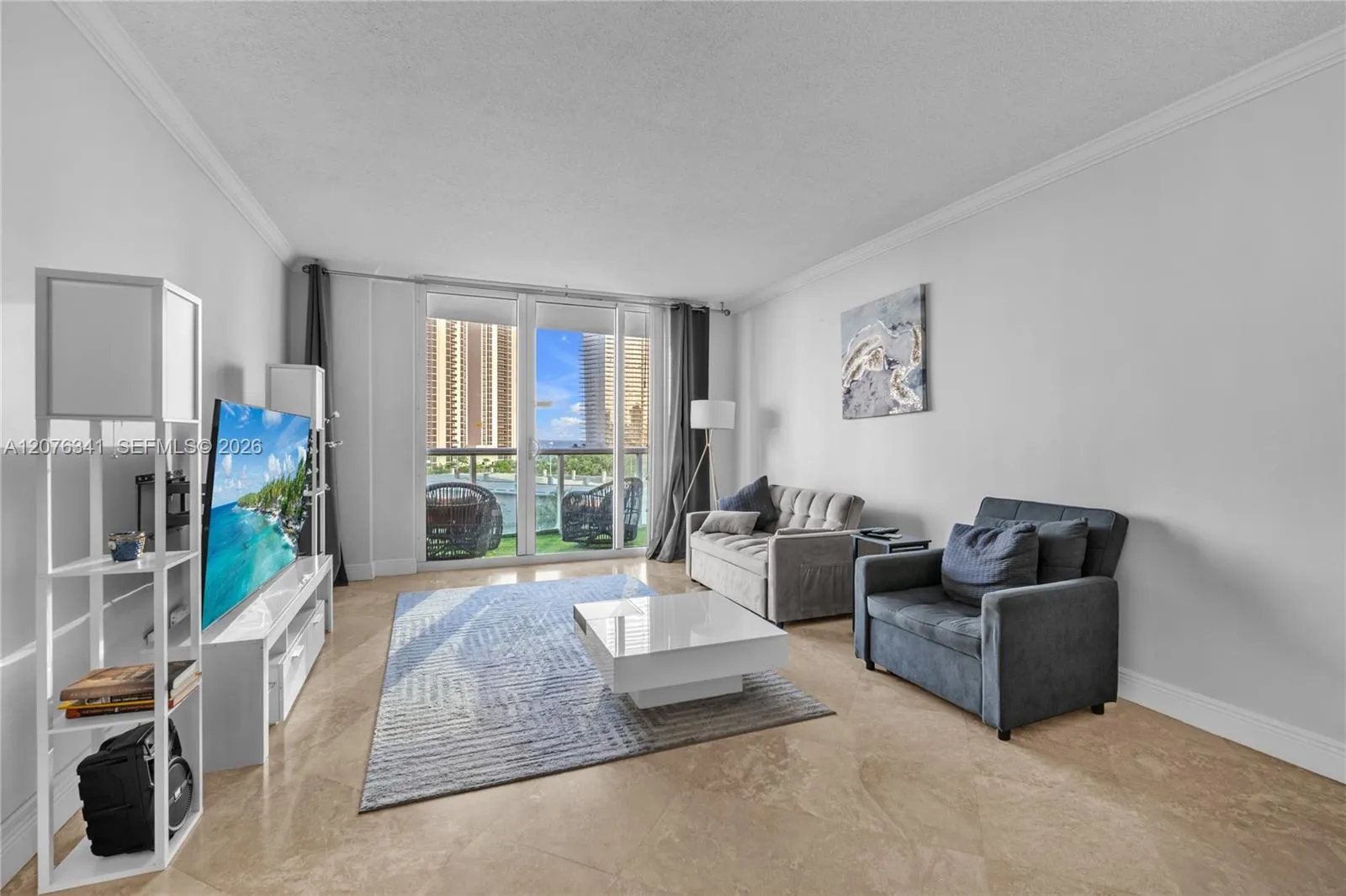 Foto de propiedad en 19370 Collins Avenue 919, Sunny Isles Beach, FL 33160 Sunny Isles Beach con MLS# 