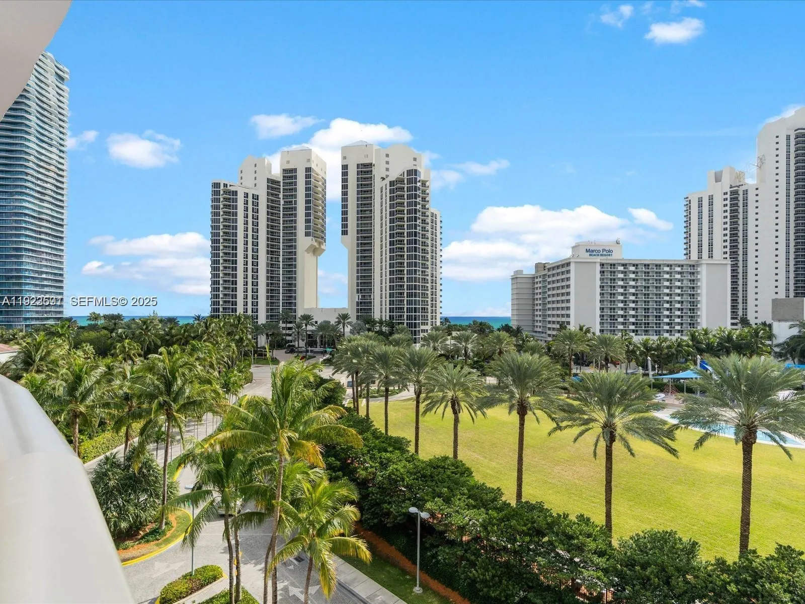 Foto de propiedad en 19370 E Collins Avenue 625, Sunny Isles Beach, FL 33160 Sunny Isles Beach con MLS# 