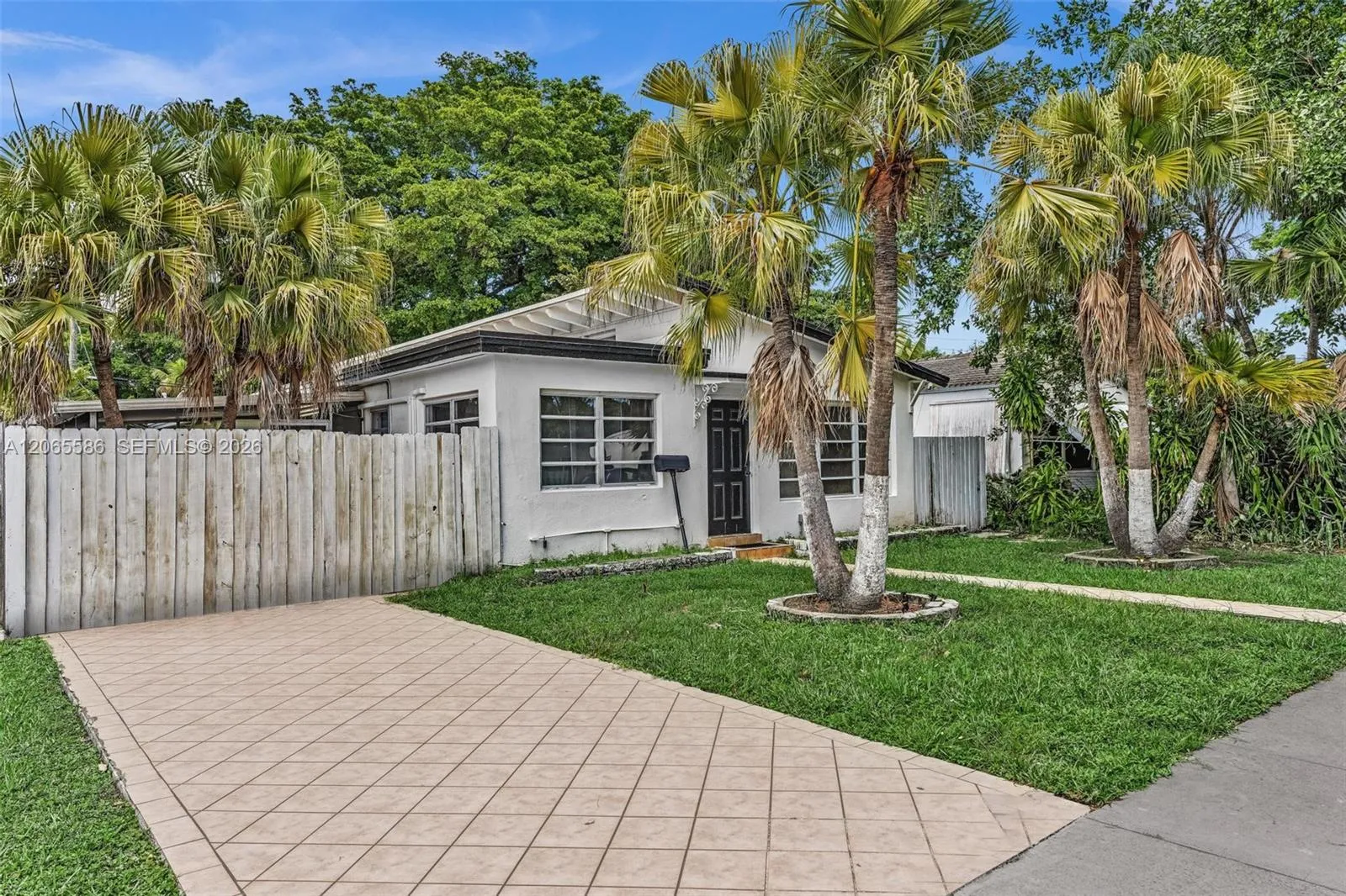 En Venta 1943 Rodman Street, Hollywood, FL 33020, Hollywood, FL 33020