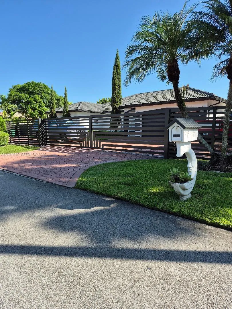 En Venta 19431 SW 133rd Avenue, Miami, FL 33177, Miami, FL 33177