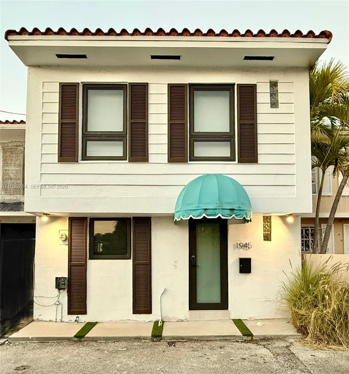 Vendido 1945 NE 123rd Street, North Miami, FL 33181, North Miami, FL 33181
