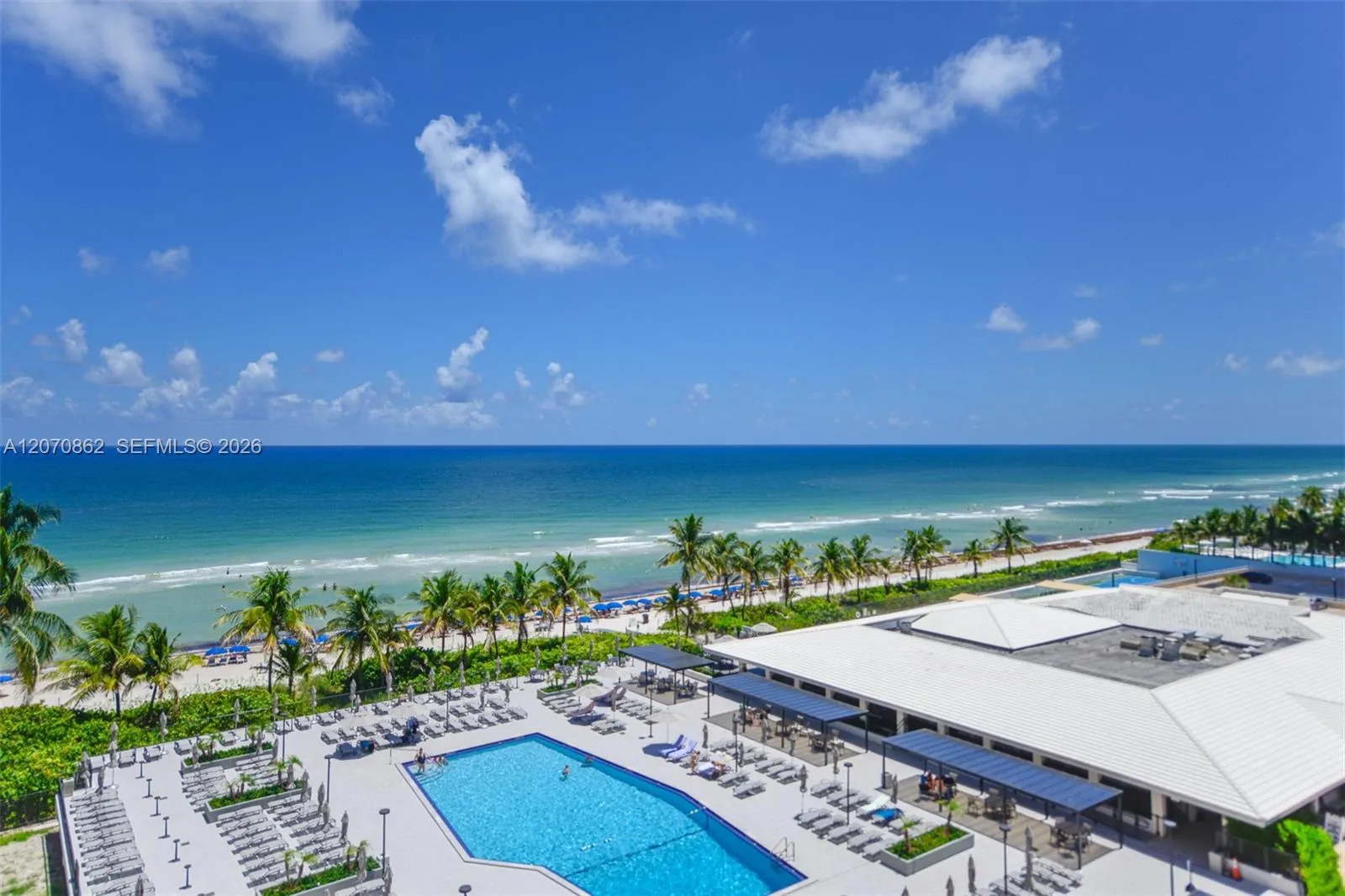 Foto de propiedad en 1950 S Ocean Drive 7G, Hallandale Beach, FL 33009 Hallandale Beach con MLS# 