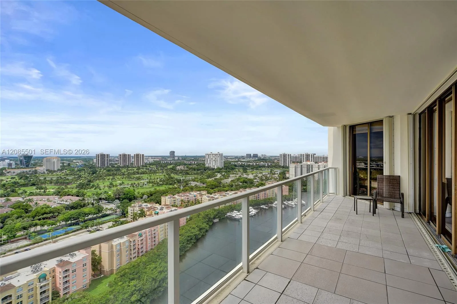 En Venta 19500 Turnberry Way 23C, Aventura, FL 33180, Aventura, FL 33180