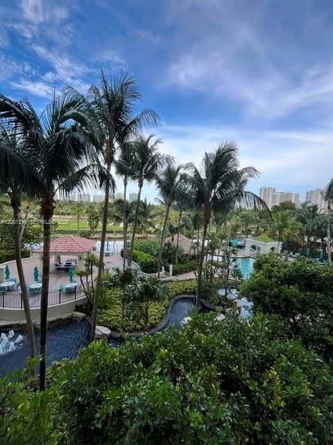En Renta 19501 W Country Club Drive 302, Aventura, FL 33180, Aventura, FL 33180