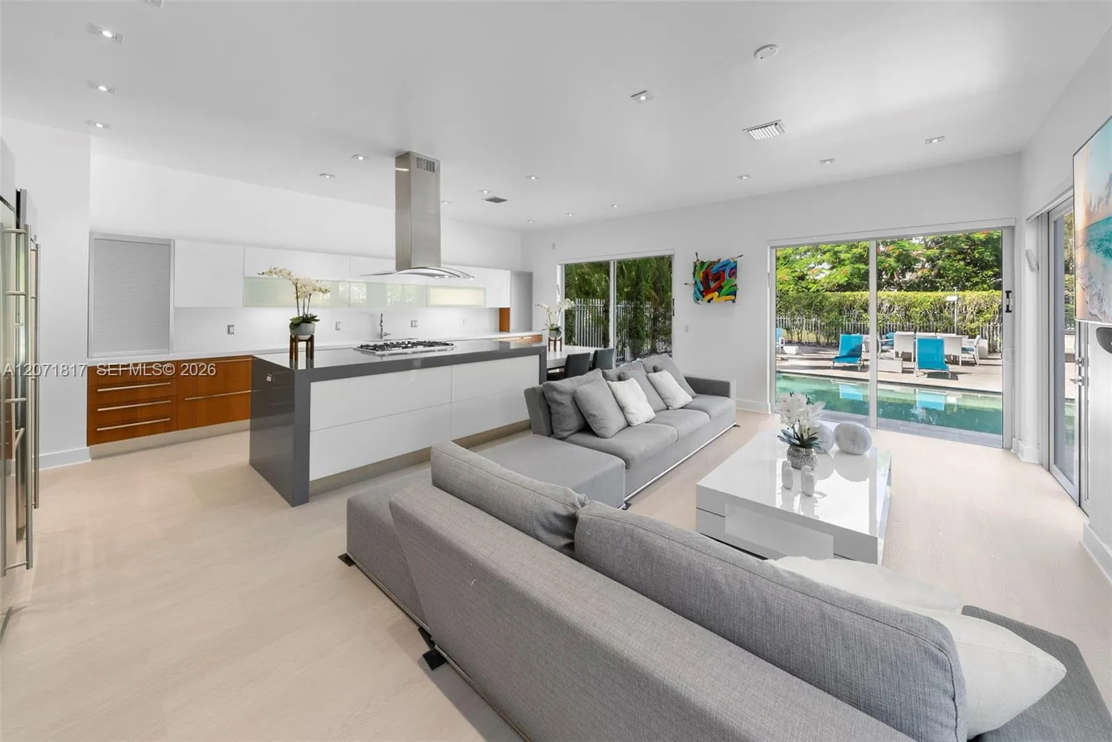 En Venta 19522 NE 17th Avenue, Miami, FL 33179, Miami, FL 33179