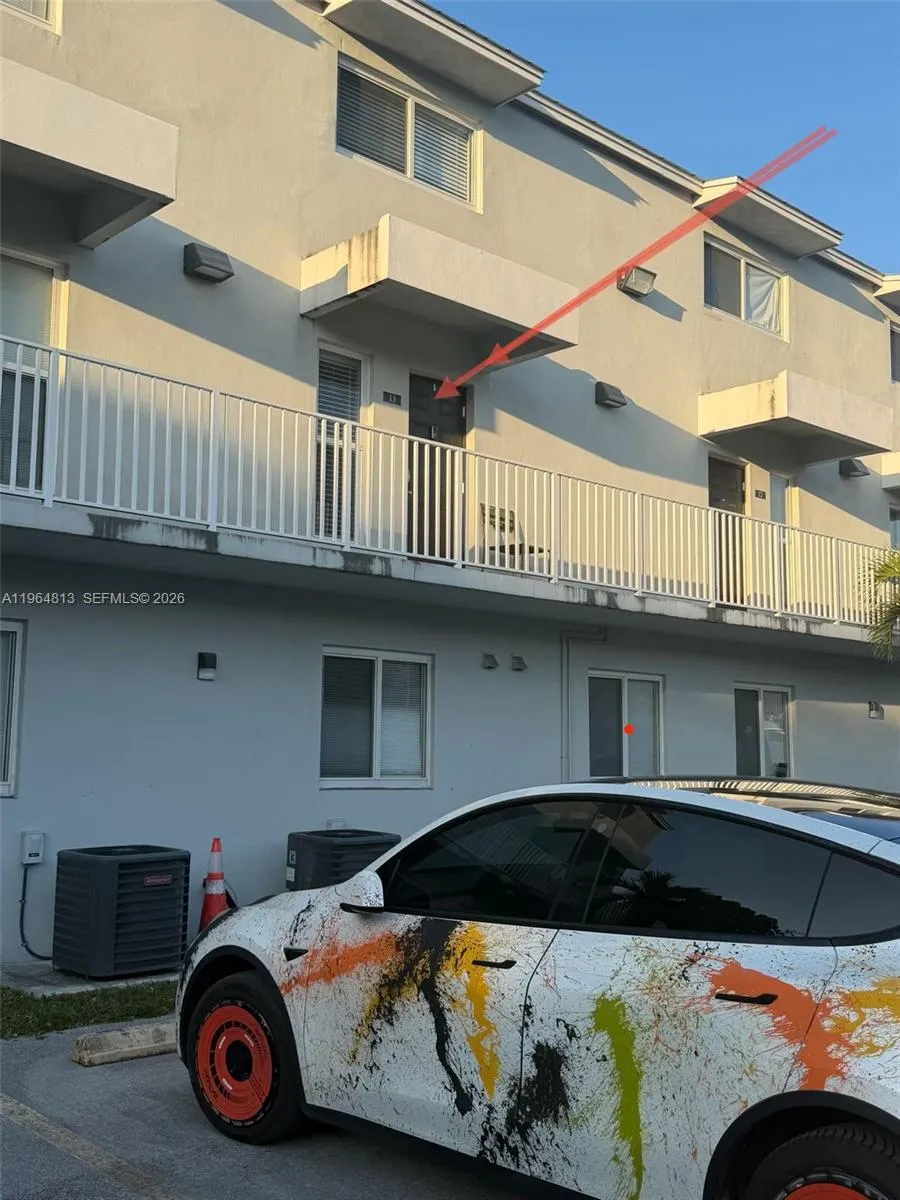 En Renta 1955 NW 5th Place 13, Miami, FL 33136, Miami, FL 33136